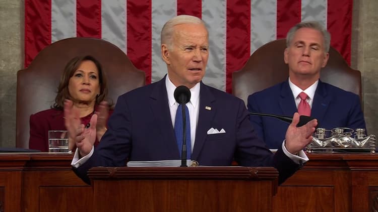 Thông điệp Liên bang của Tổng thống Biden: Lời kêu gọi các đảng viên Cộng hòa cùng hợp tác  - Ảnh 1.