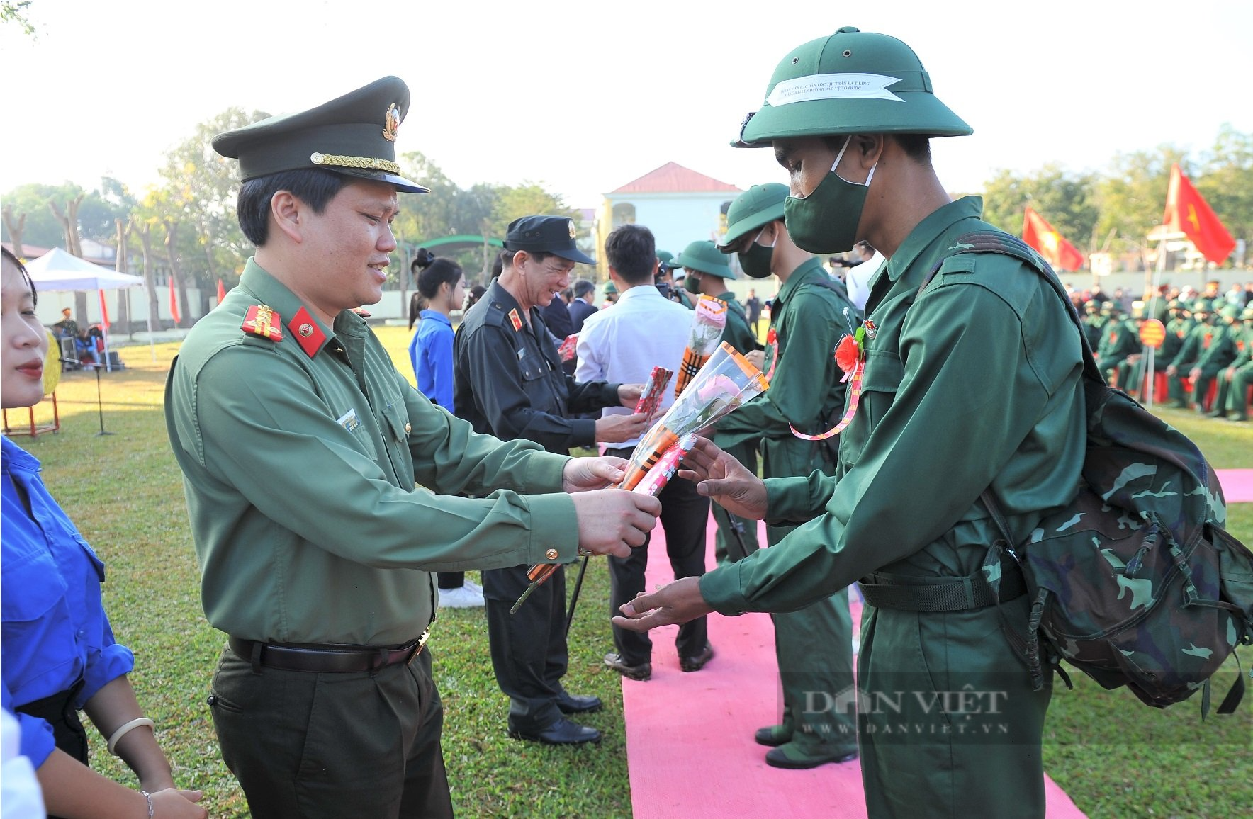 Hơn 4.000 thanh niên Đắk Lắk, Đắk Nông nguyện đem sức trẻ cống hiến cho Tổ quốc - Ảnh 4.