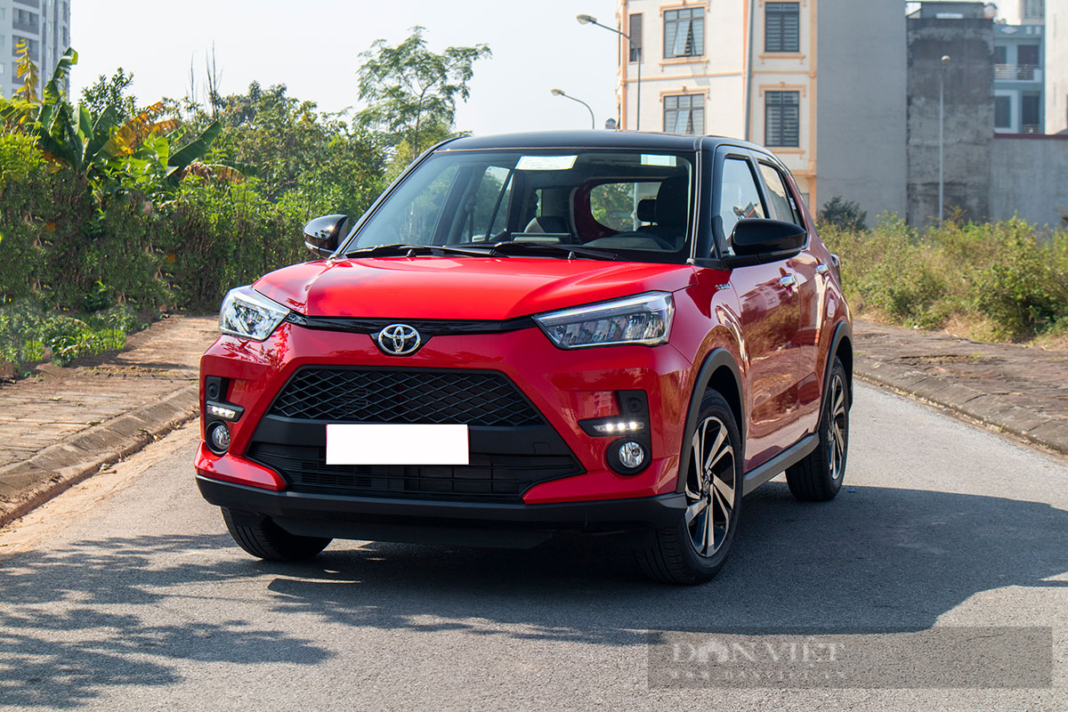So sánh mức khấu hao Toyota Raize và KIA Sonet sau hơn 1 năm lăn bánh tại Việt Nam, xe nào mất giá hơn? - Ảnh 2.