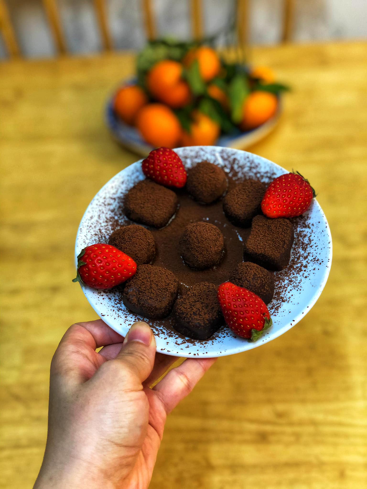Mách bạn cách làm Chocolate cho ngày Valentine ngọt ngào - Ảnh 12.