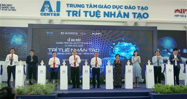 Cơ hội và thách thức AI mang lại cho kinh tế Việt Nam - Ảnh 1.