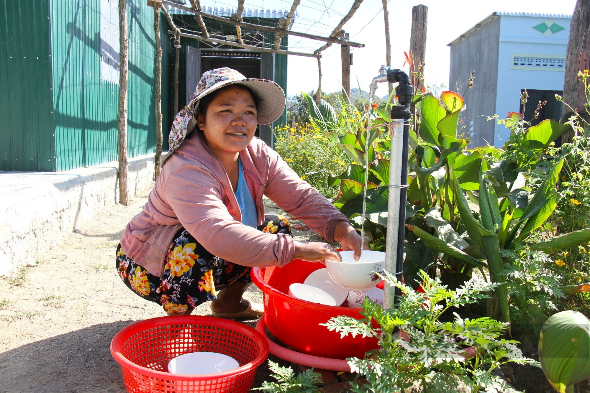 Nước sạch về làng, làm thay đổi cuộc sống của bà con dân tộc Raglai vùng Nông thôn ở Ninh Thuận - Ảnh 4.