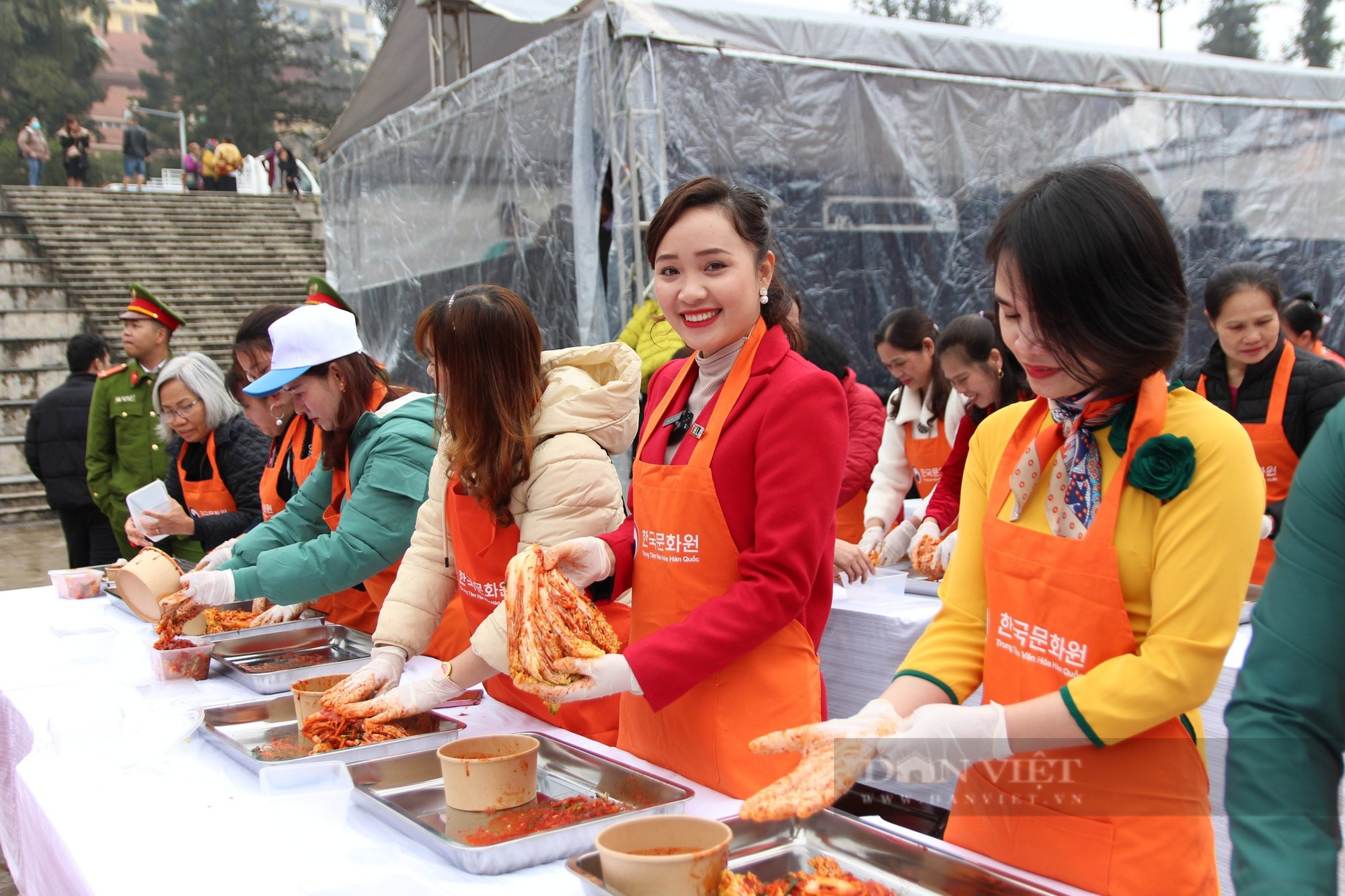 Nhiều hoạt động hấp dẫn du khách tại &quot;Ngày hội văn hóa Hàn Quốc Lào Cai - Sa Pa&quot; - Ảnh 3.