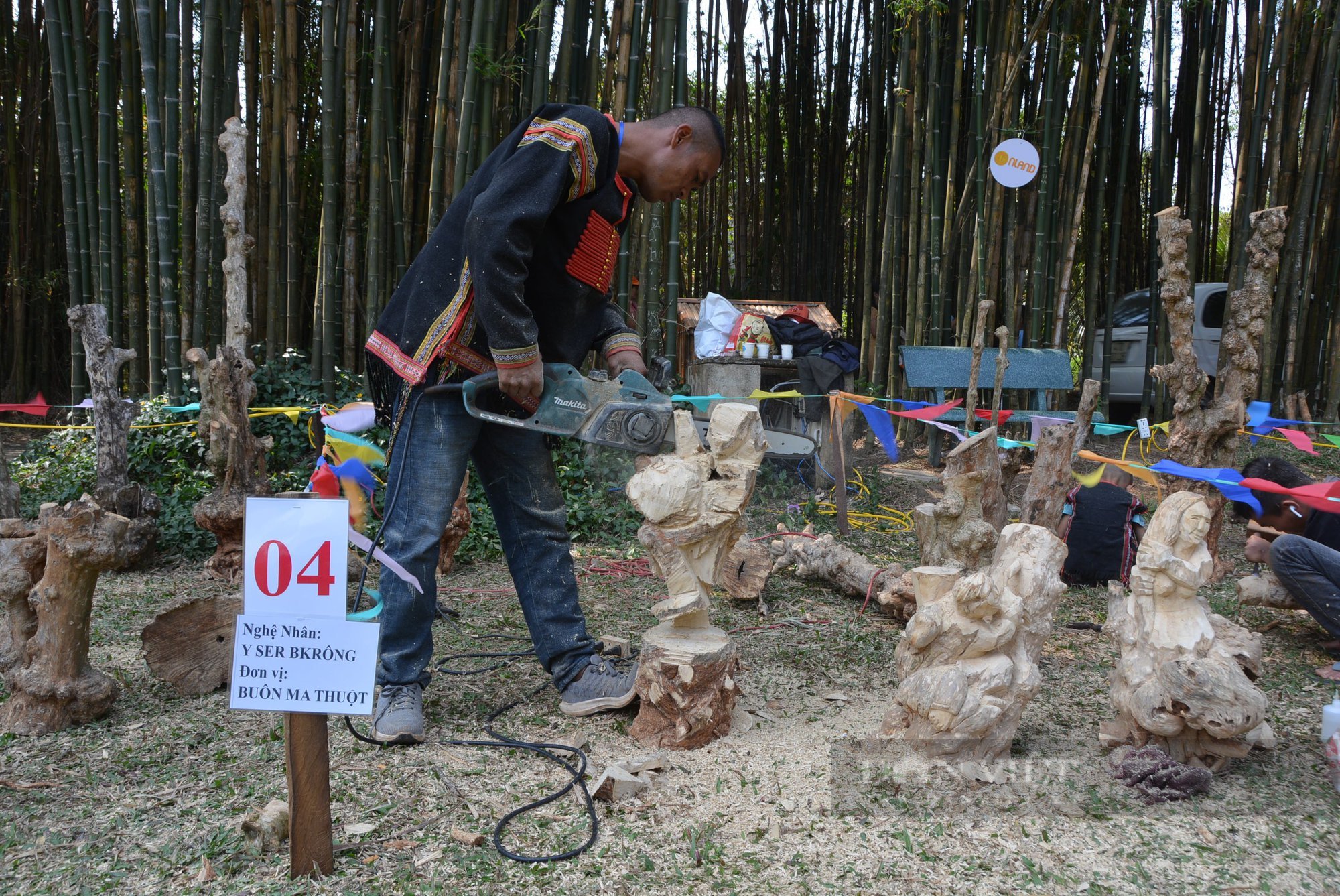 Những &quot;bàn tay vàng&quot; thổi hồn cho gốc cà phê lâu năm - Ảnh 3.