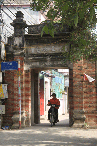 Làng cổ hơn 700 năm ở đất Bắc Ninh với 4 cổng làng xưa cũ, một cổng ghi 4 chữ &quot;Đi ít về nhiều&quot; - Ảnh 8.