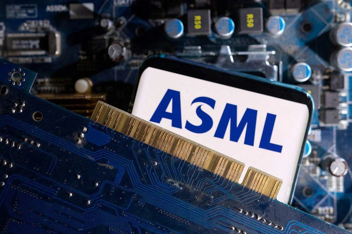 Các nhà cung cấp cho công ty sản xuất chip của Hà Lan ASML Holding xem xét đầu tư vào các nhà máy ở Đông Nam Á. Ảnh: @AFP.