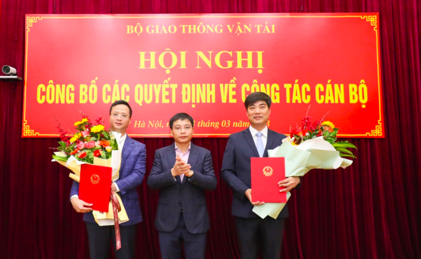 Chân dung tân Chánh văn phòng Bộ GTVT thế hệ 8x - Ảnh 1.