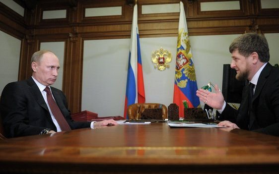 Thủ lĩnh Chechnya Kadyrov và TT Putin không cùng quan điểm về một chủ đề khi họp ở Điện Kremlin