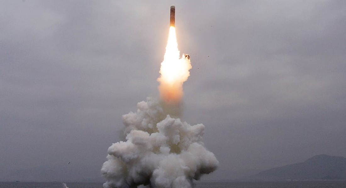 Loại tên lửa hạt nhân đáng sợ phóng từ tàu ngầm của Triều Tiên - Ảnh 8.