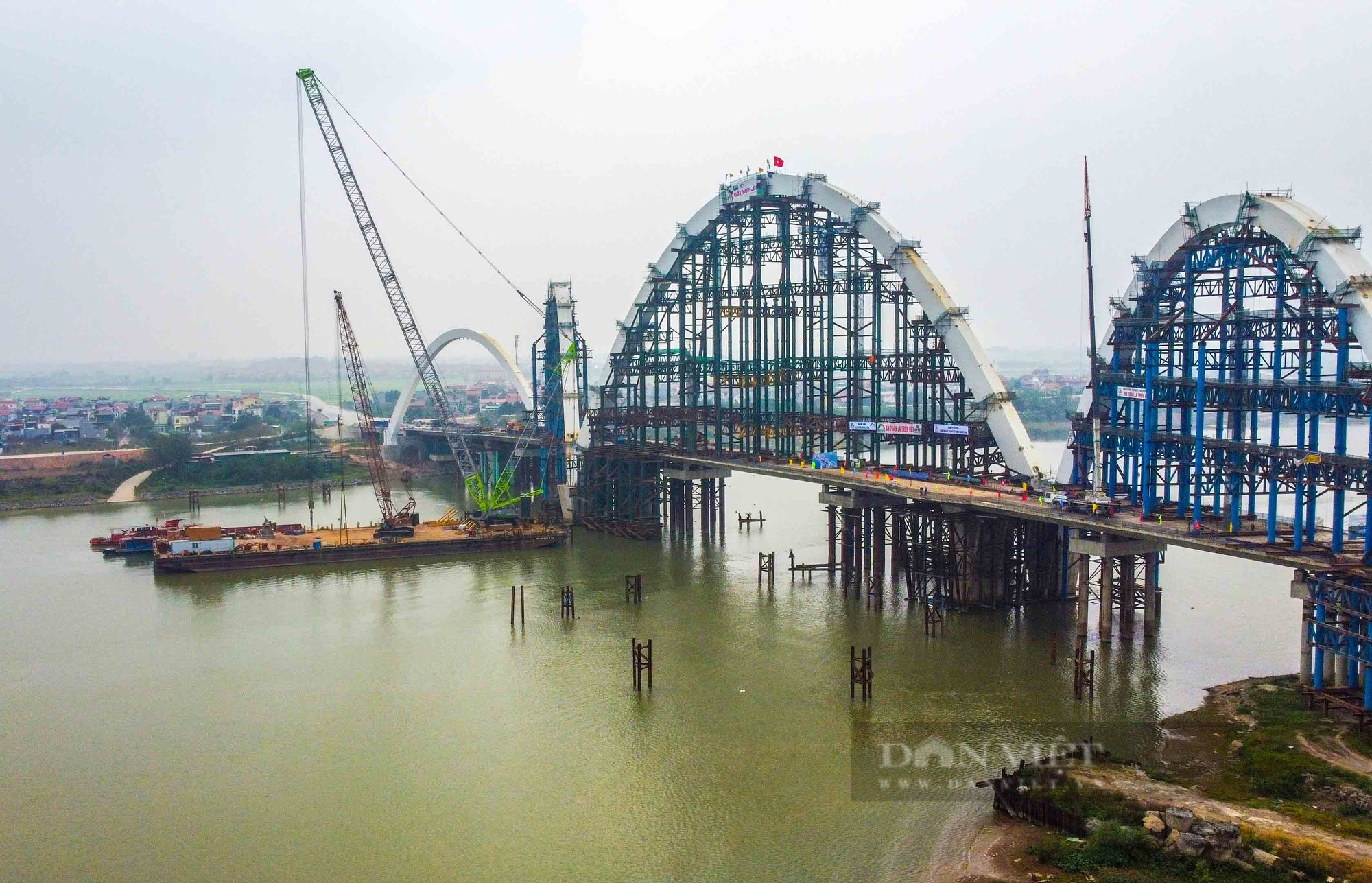 Cầu vòm thép cao nhất Việt Nam sắp được hoàn thành tại Bắc Ninh - Ảnh 3.