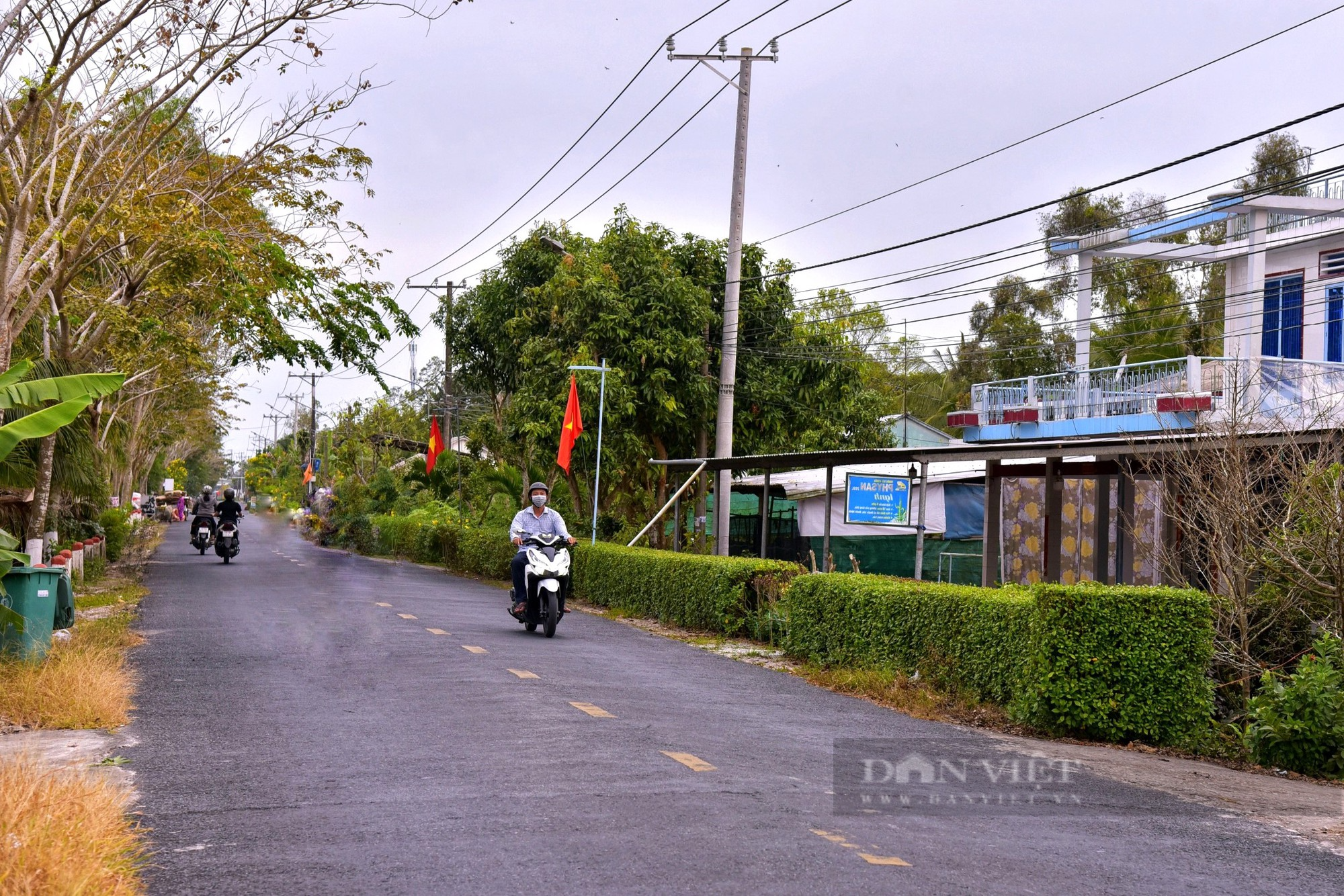 Về Thạnh Trung nghe chuyện xóa trắng hộ nghèo - Ảnh 3.