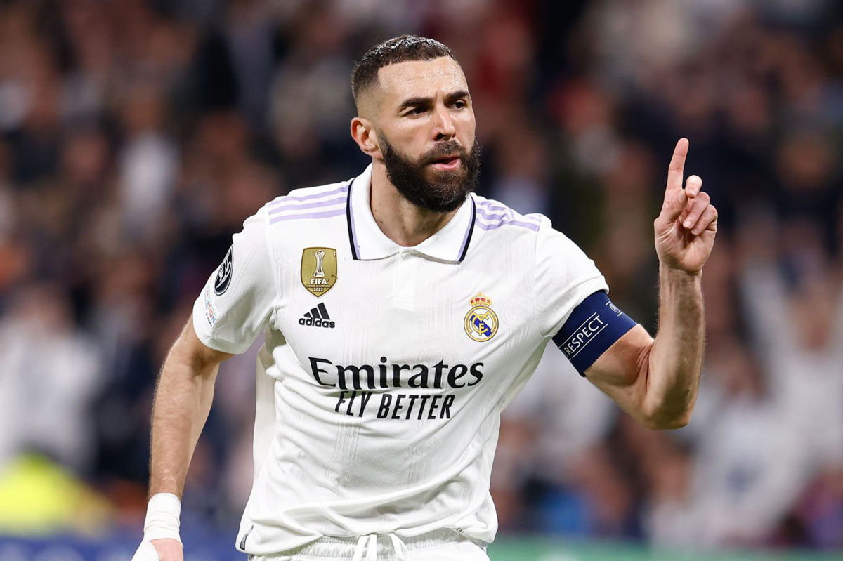 “Xé lưới” Liverpool, Benzema lập nên kỷ lục mới - Ảnh 1.