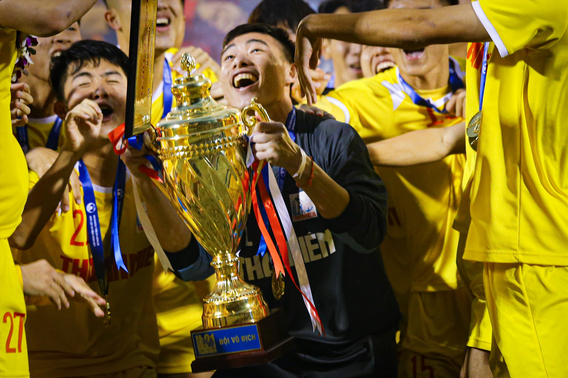 Tin sáng (16/3): Đại gia “chống lưng, Lâm Đồng “bê” nguyên đội U21 Hà Nội FC đá hạng Nhì? - Ảnh 1.