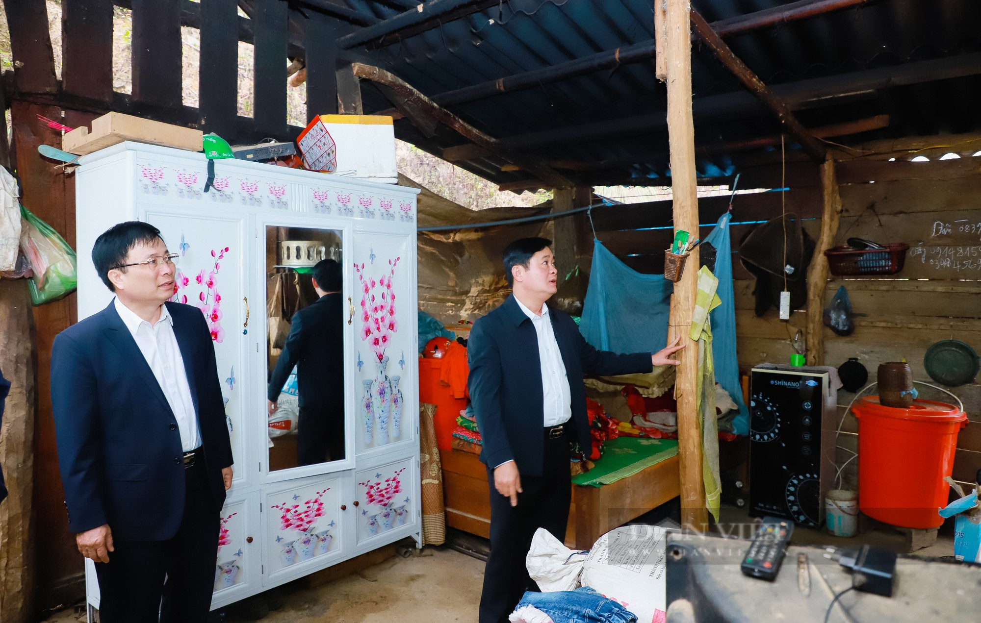 Nghệ An: Bàn giao những căn nhà đầu tiên trong chương trình hỗ trợ xây dựng nhà cho người nghèo - Ảnh 2.