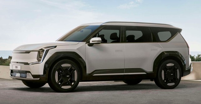 Kia hé lộ thời điểm ra mắt toàn cầu SUV điện EV9 - Ảnh 1.