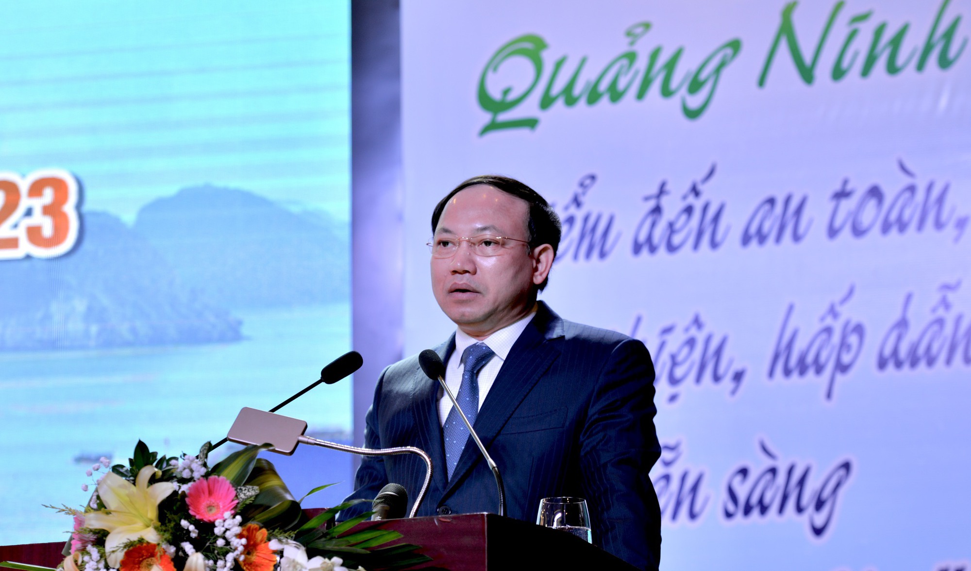 Bộ trưởng Nguyễn Văn Hùng: Quảng Ninh cần xây dựng và định vị thương hiệu  - Ảnh 1.