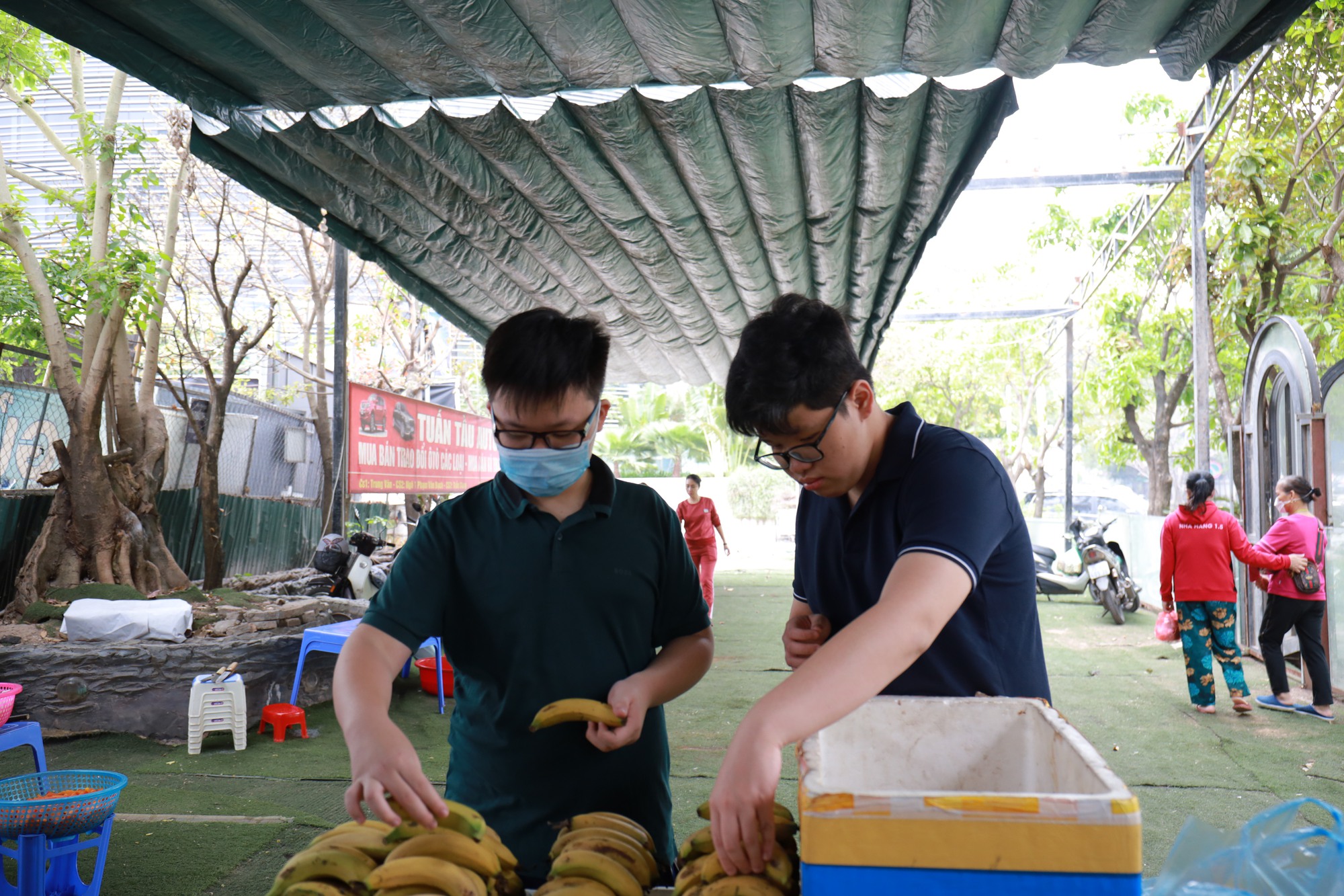 Tiếp lửa tình yêu từ những suất cơm 0 đồng  - Ảnh 10.