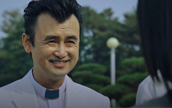 Phim Taxi Driver 2 tập 8: Lee Ji Hoon khiến &quot;kẻ lừa cả thiên hạ&quot; hoang mang - Ảnh 1.