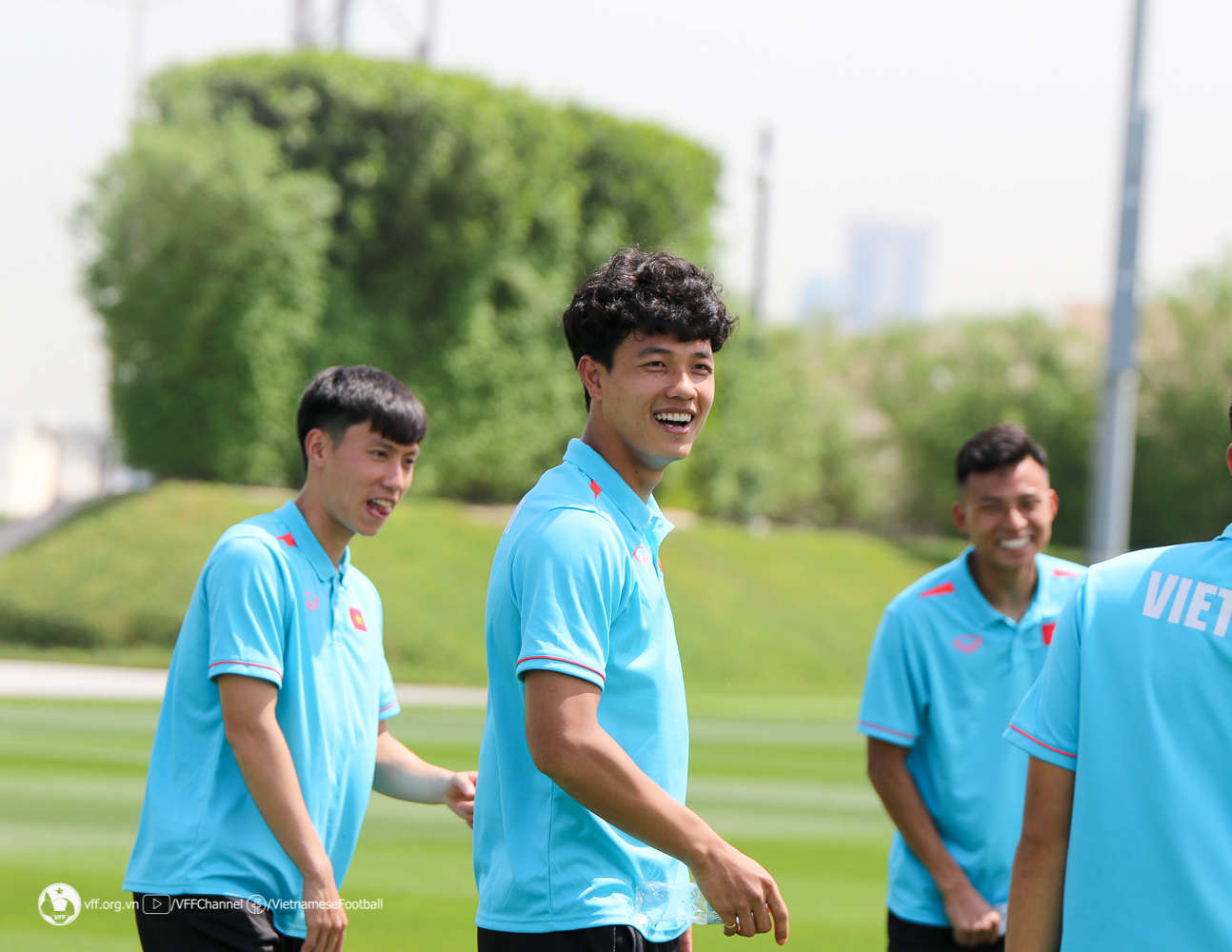 U23 Việt Nam thư giãn trên sân tập giúp Messi vô địch World Cup tại Qatar - Ảnh 8.