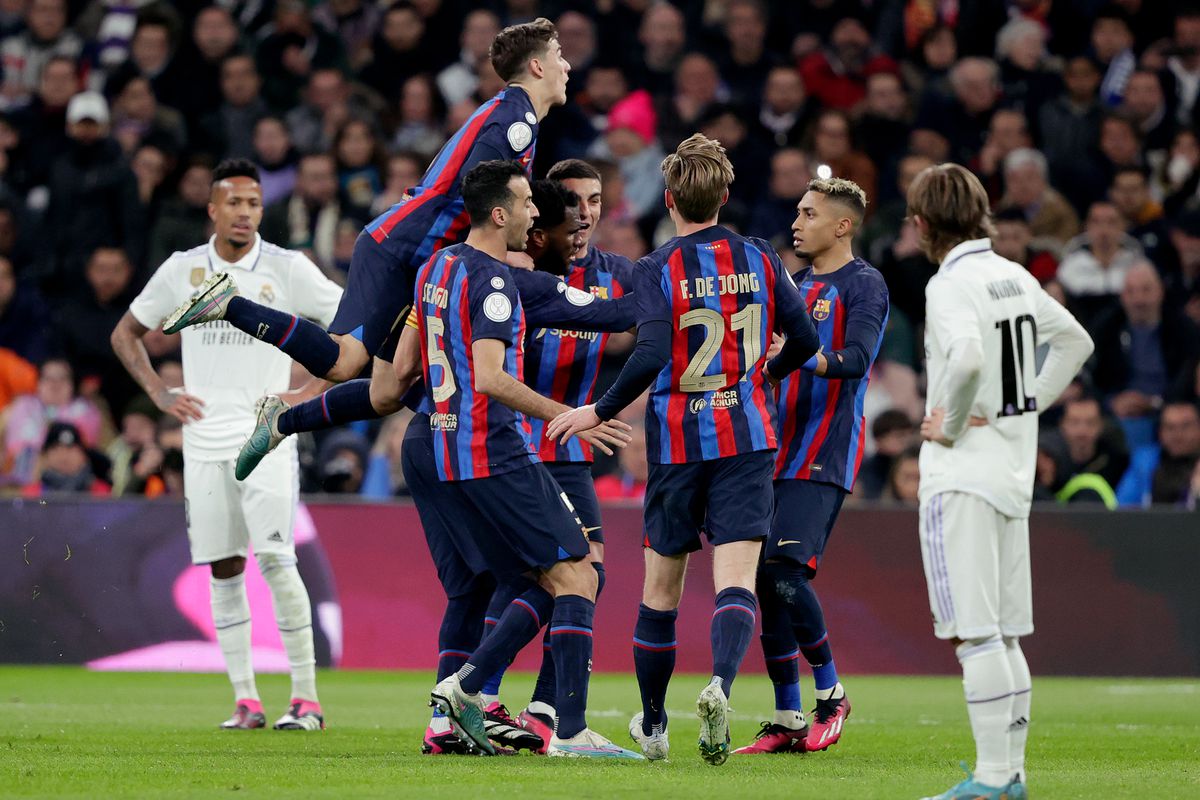 Barca hạ Real Madrid, vì sao HLV Xavi vẫn không hài lòng? - Ảnh 1.