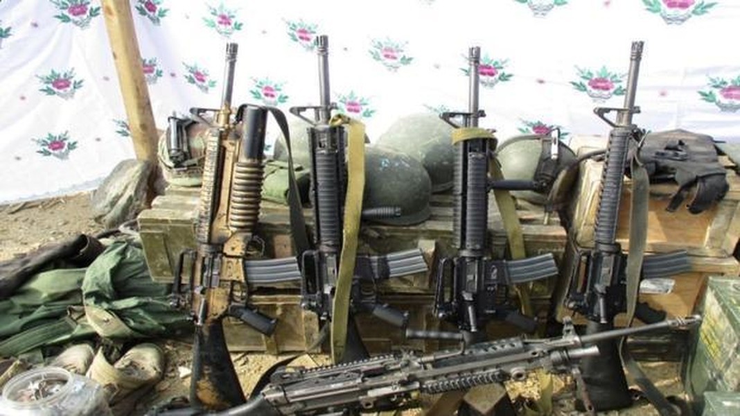 Cận cảnh kho vũ khí trị giá tới 7,2 tỷ USD của Mỹ bị bỏ lại Afghanistan - Ảnh 11.
