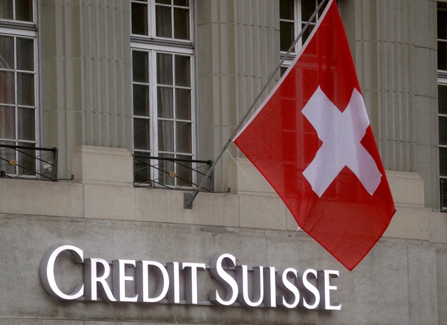 Ngân hàng lớn nhất Thuỵ Sĩ mua lại Credit Suisse với giá hơn 3,2 tỷ USD - Ảnh 2.