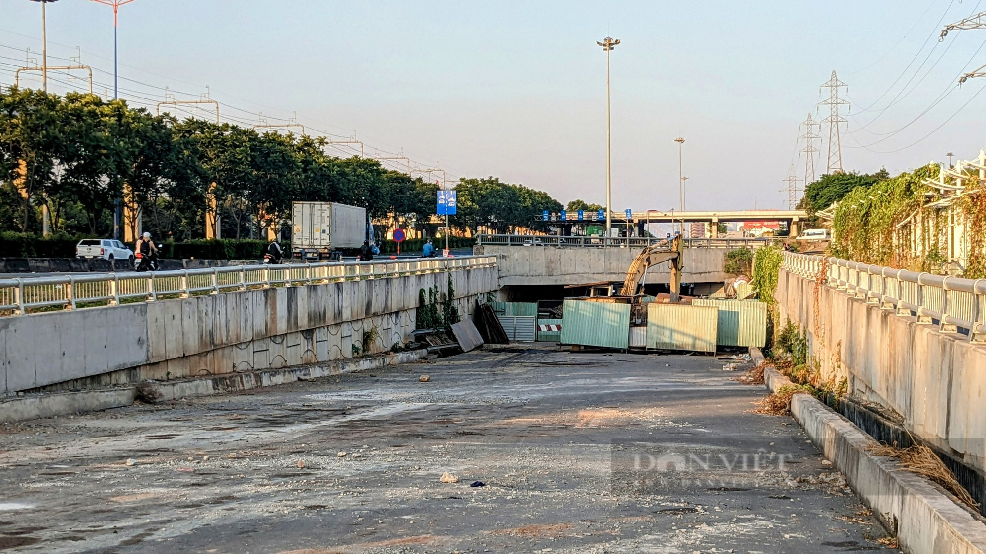 TP.HCM: Một hầm chui thi công sau 6 năm, sắp được thông xe - Ảnh 5. TP.HCM: Một hầm chui thi công sau 6 năm, sắp được thông xe - Ảnh 5.