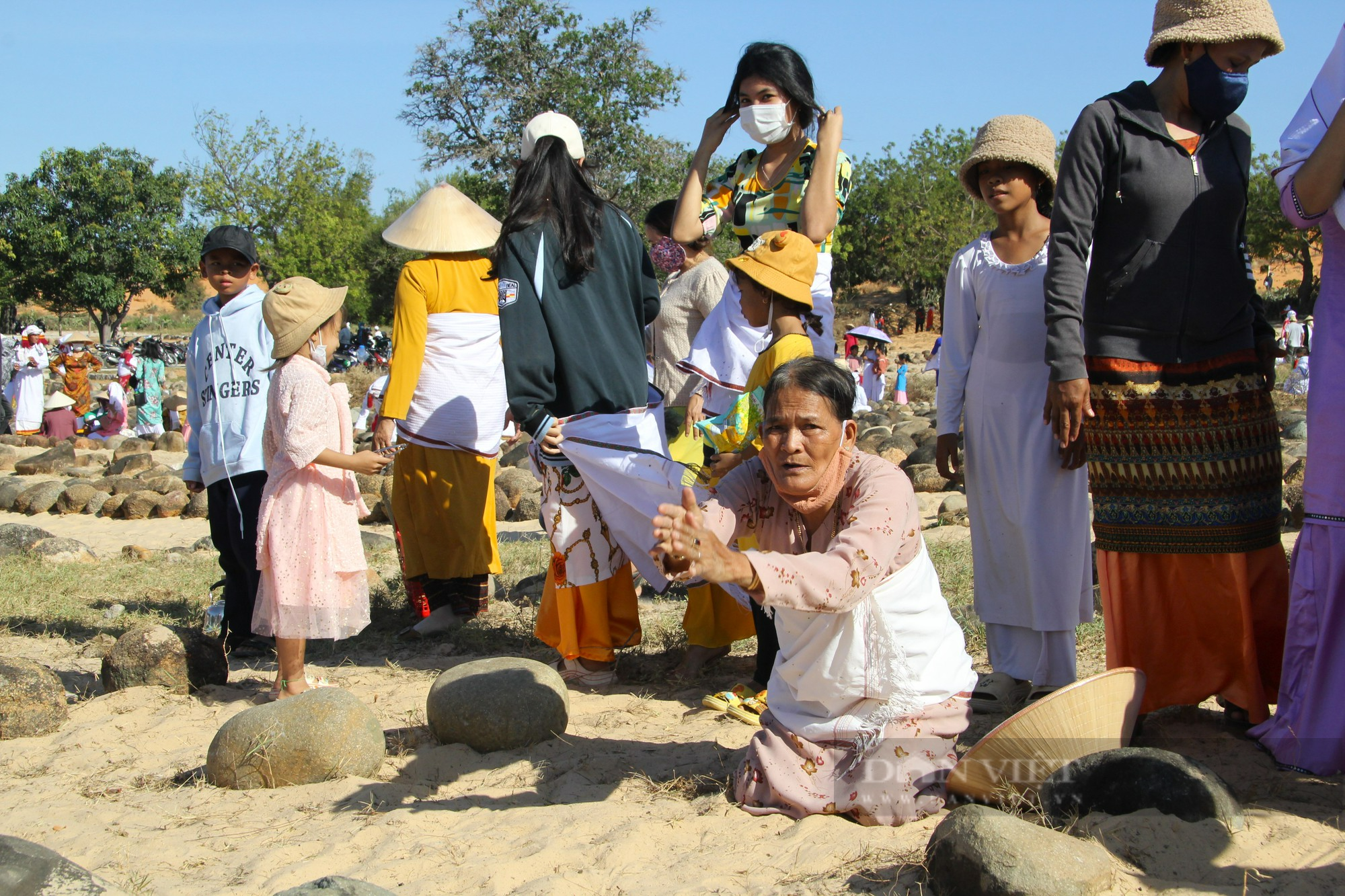 Người Chăm Bà Ni và Islam ở Ninh Thuận tưng bừng đón tết Ramuwan - Ảnh 13.