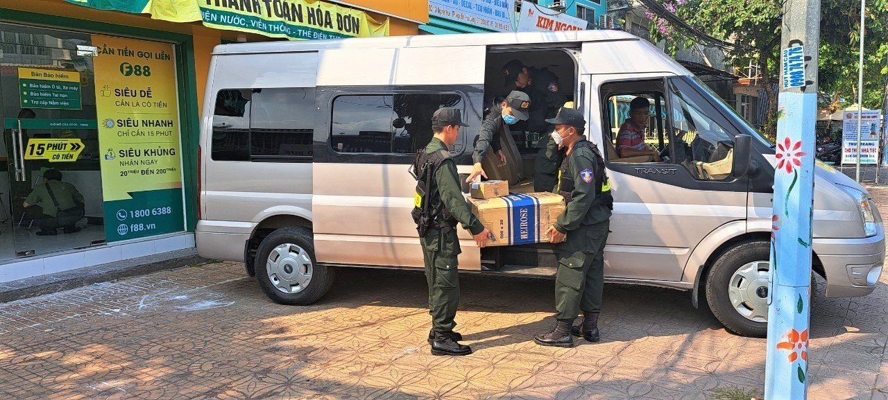 Hậu Giang, Bạc Liêu kiểm tra các điểm kinh doanh Công ty F88 thu giữ một số tài liệu liên quan   - Ảnh 2.