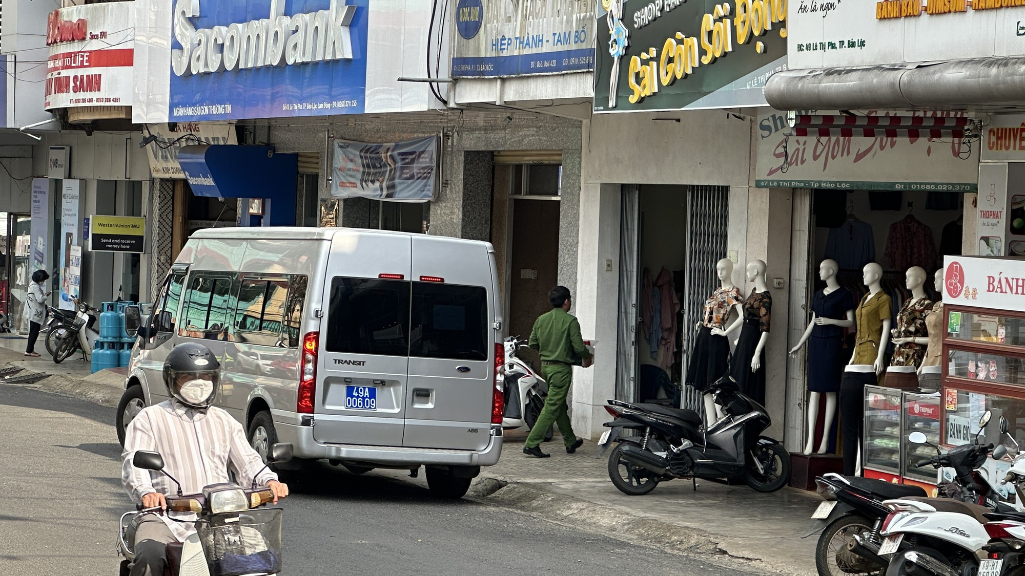 Nguyên chủ tịch một thành phố ở Lâm Đồng bị khởi tố - Ảnh 2.