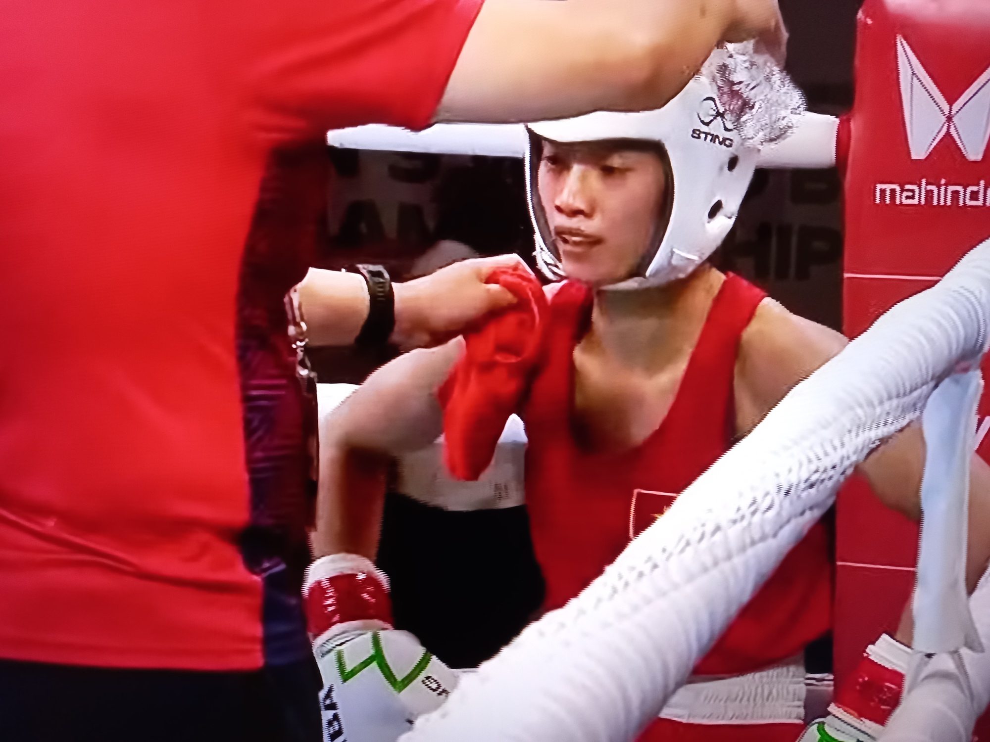 Hạ võ sĩ Pháp, Nguyễn Thị Tâm lập kỳ tích vào chung kết boxing thế giới - Ảnh 3.