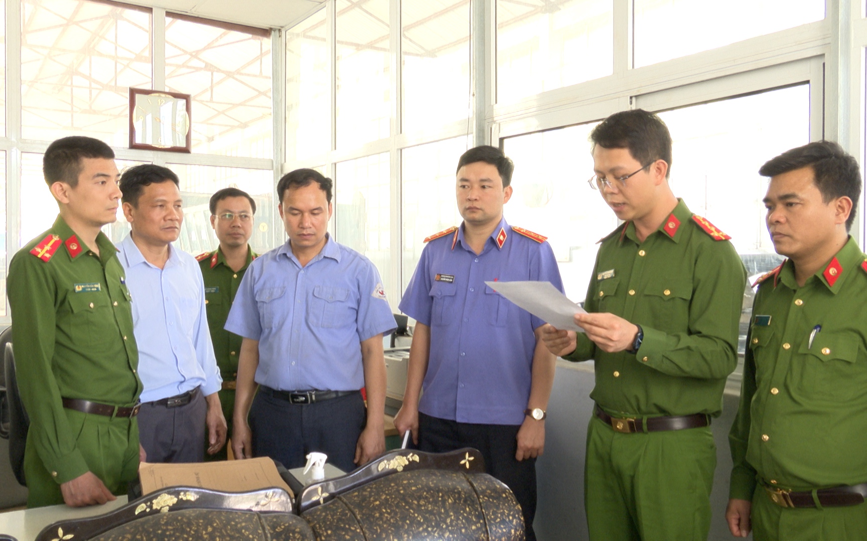 Lai Châu: Tạm giữ hình sự đăng kiểm viên nhận hối lộ khi đăng kiểm xe