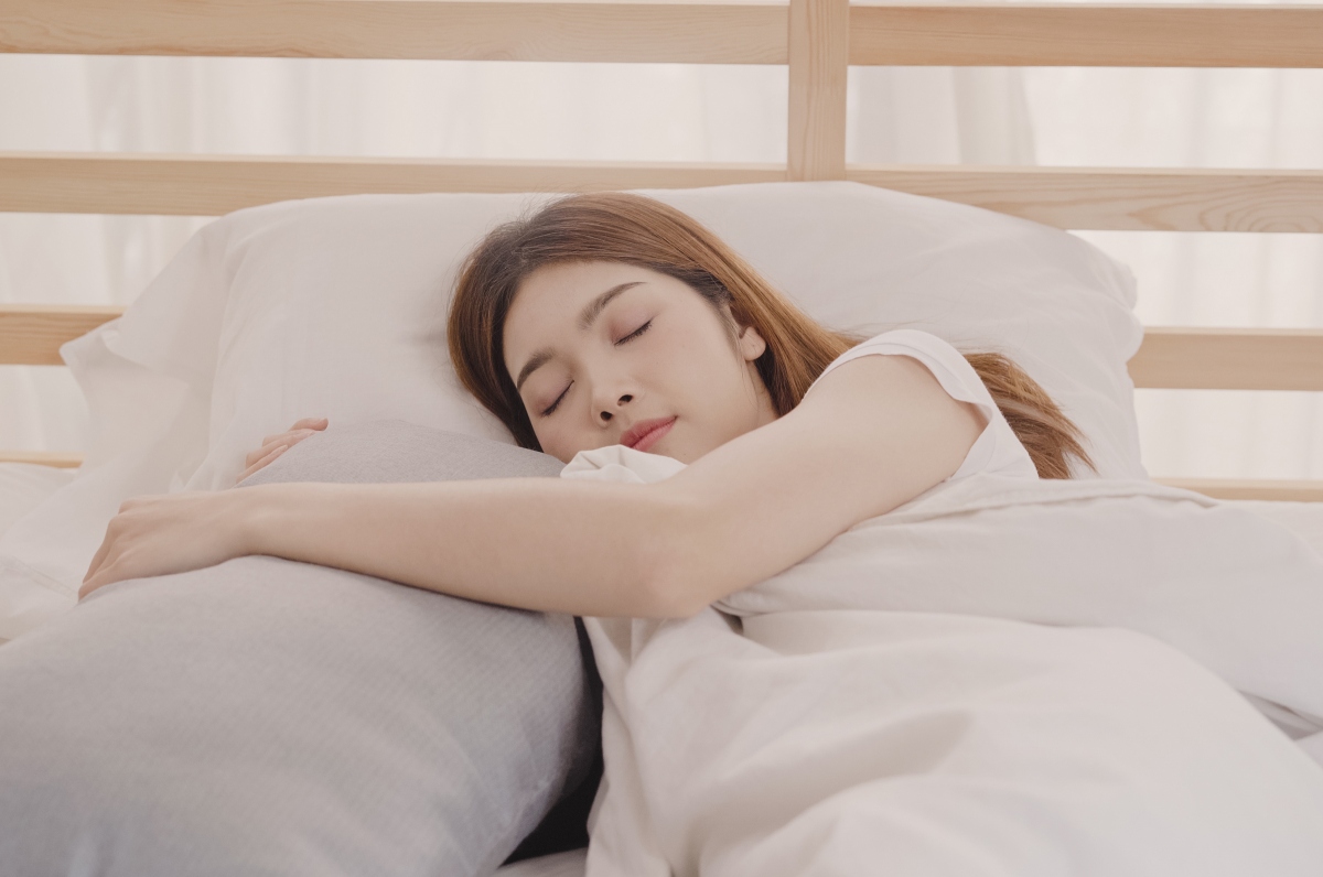 Thói quen ngủ phản ánh tính cách và tình trạng sức khỏe của bạn  - Ảnh 1.