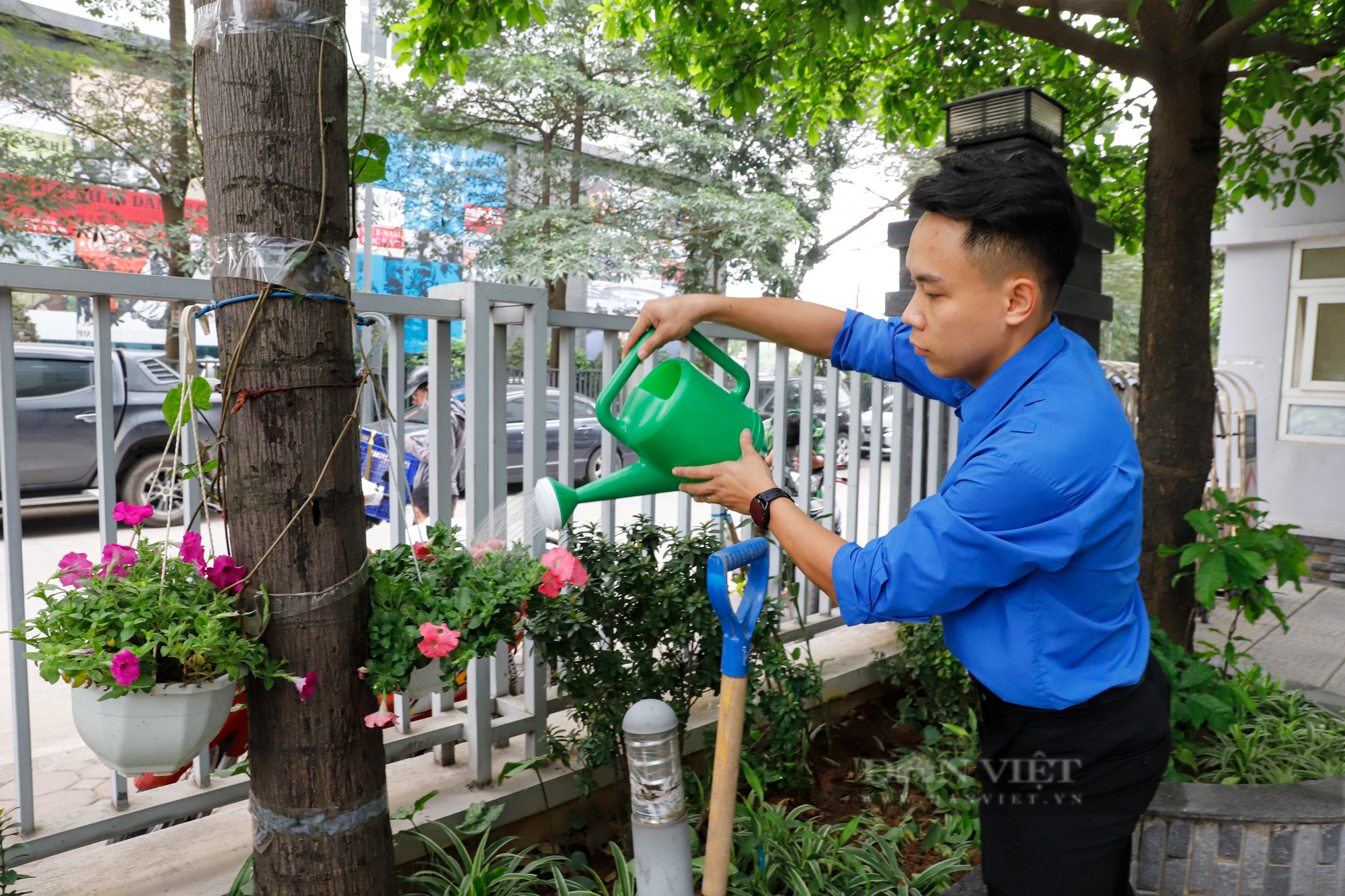 Tuổi trẻ Báo NTNN/Dân Việt chung tay vì môi trường cơ quan xanh-sạch-đẹp - Ảnh 7.