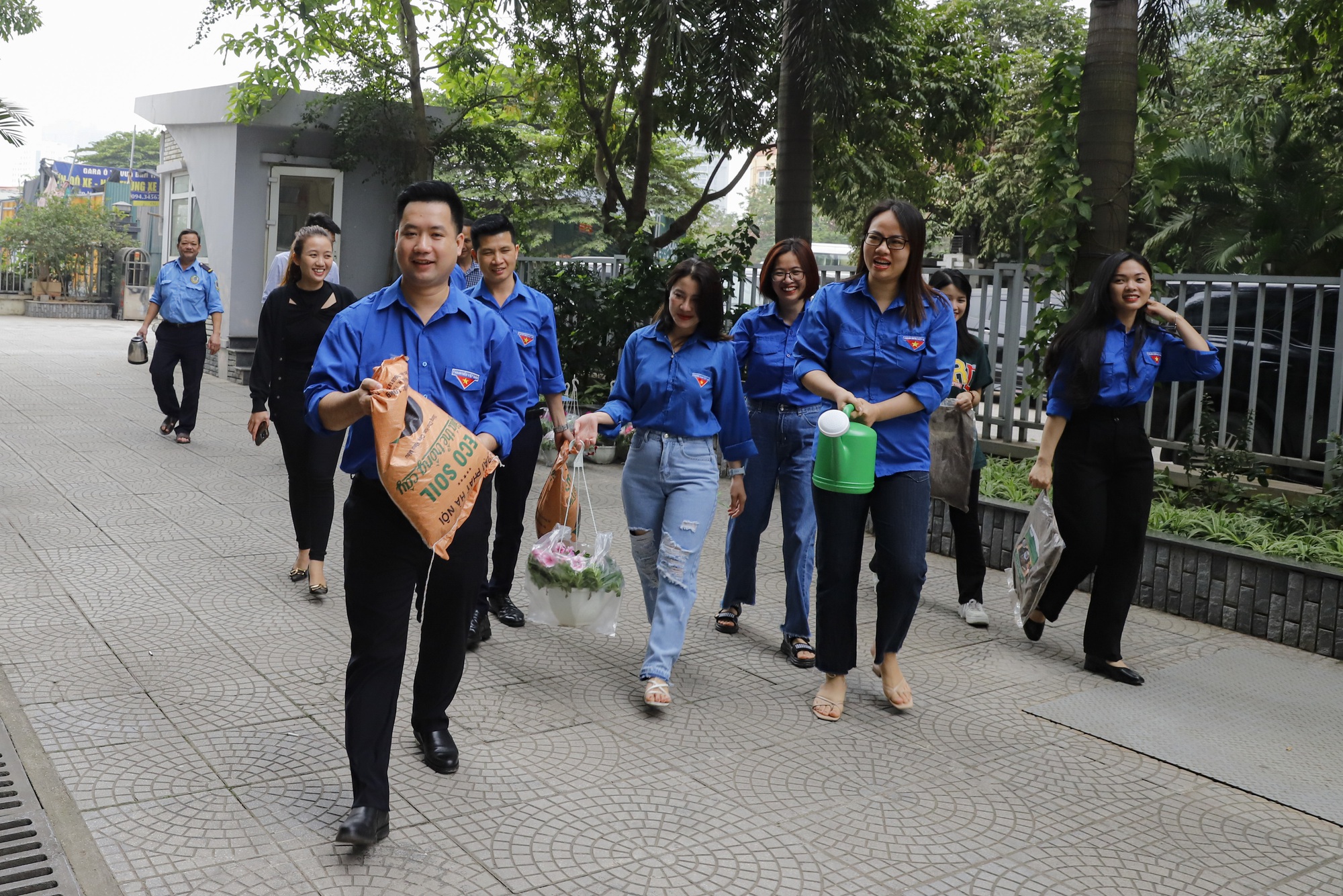 Hưởng ứng 92 năm Ngày thành lập Đoàn TNCS Hồ Chí Minh  - Ảnh 2.