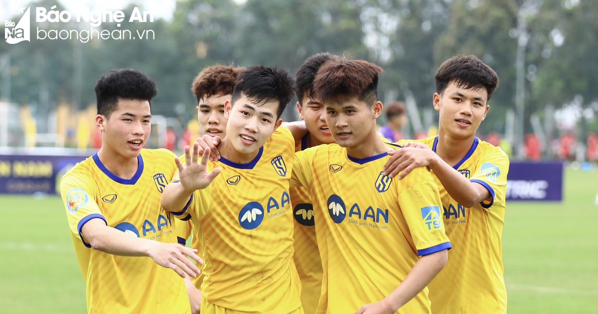 8 cầu thủ SLNA được triệu tập lên U17 Việt Nam gồm những ai?