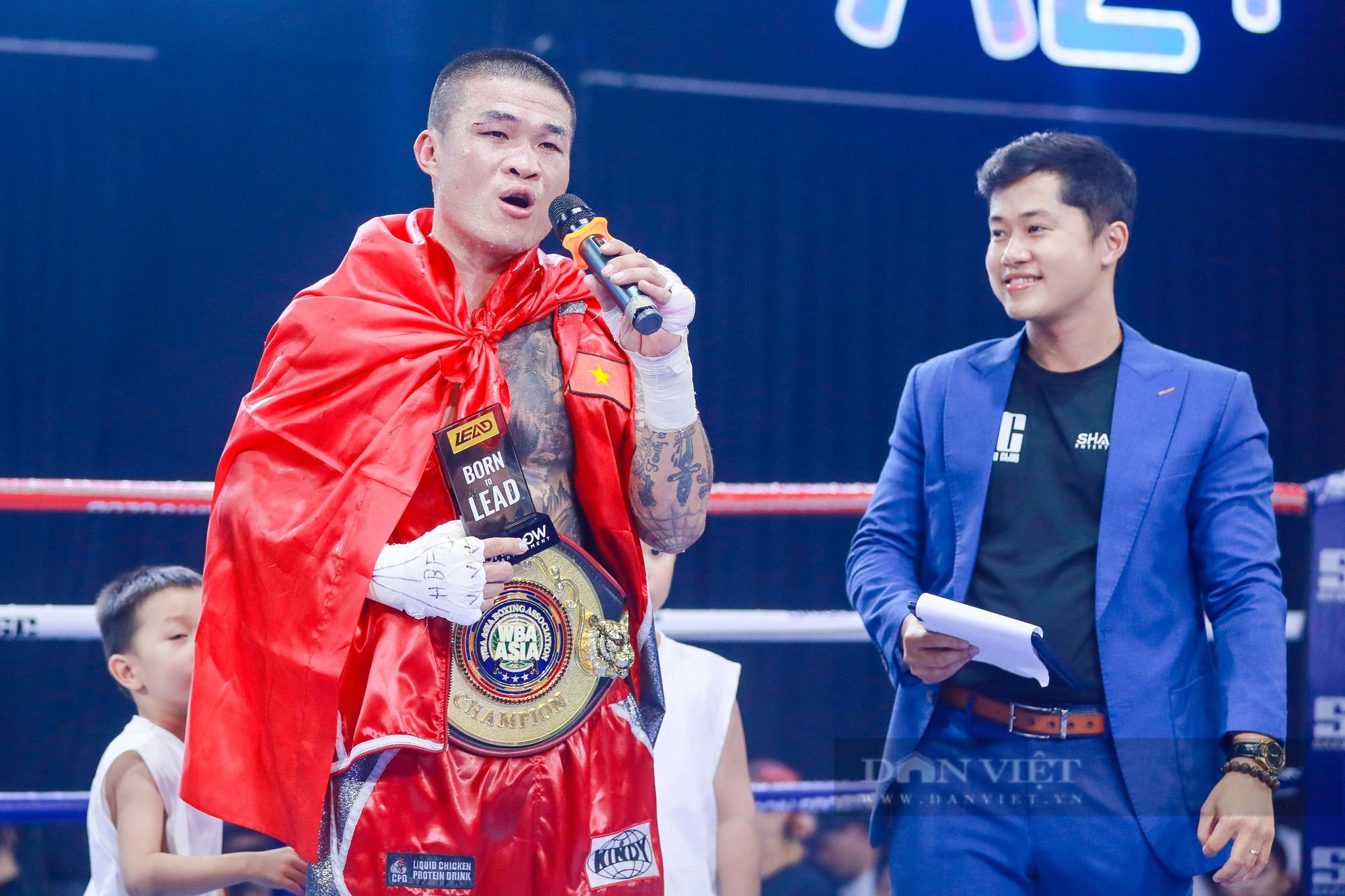 Thắng võ sĩ số 1 Hàn Quốc, Trương Đình Hoàng bảo vệ thành công đai WBA châu Á - Ảnh 9.