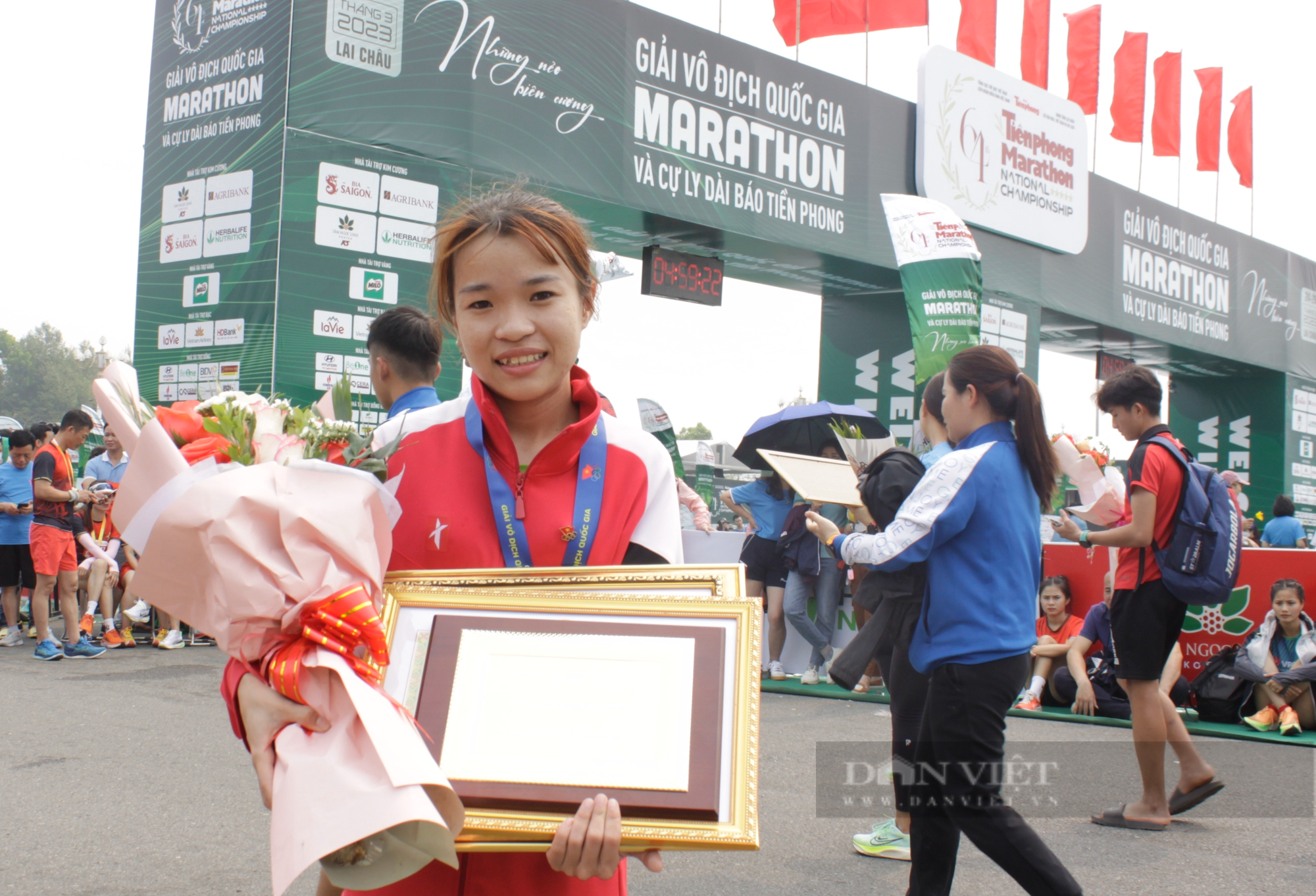 Giải vô địch quốc gia Marathon báo Tiền Phong lần thứ 64: Sôi nổi, gay cấn ngay từ phút đầu - Ảnh 4.