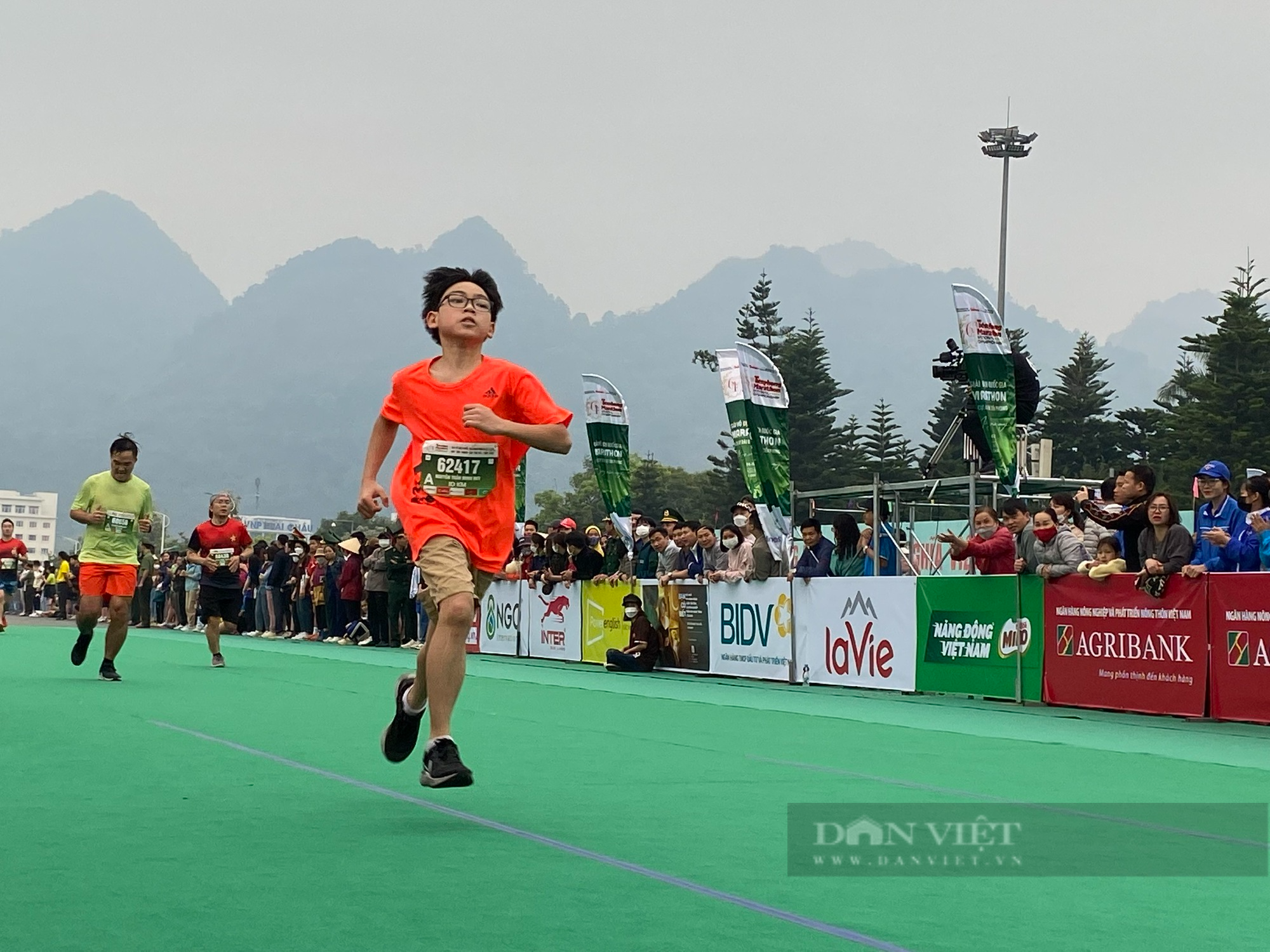 Giải vô địch quốc gia Marathon báo Tiền Phong lần thứ 64: Sôi nổi, gay cấn ngay từ phút đầu - Ảnh 5.