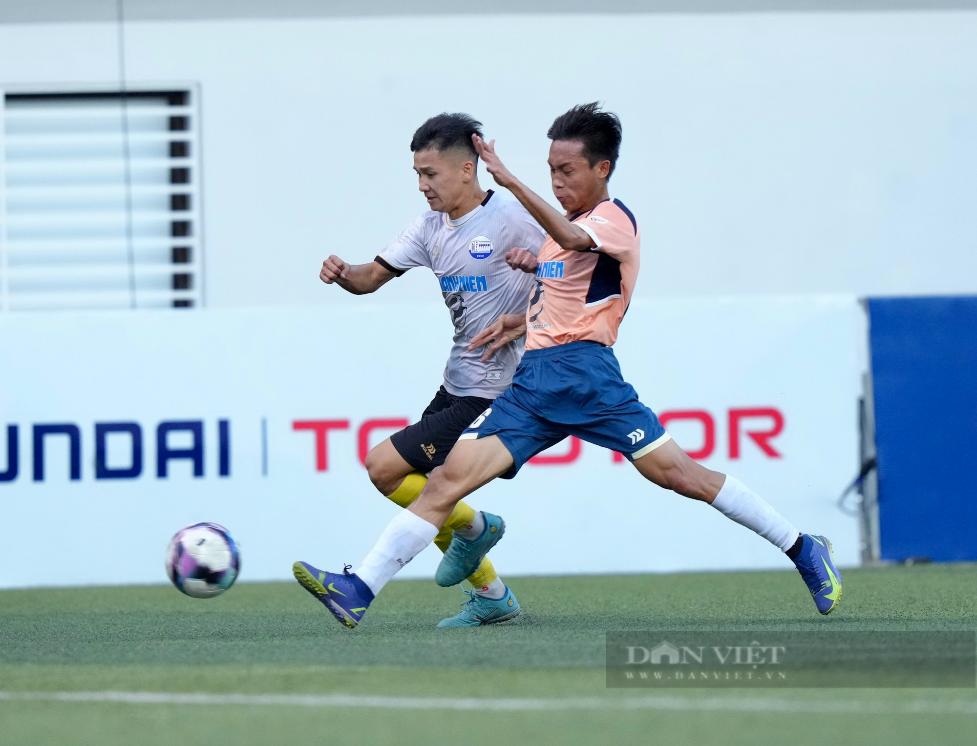 Tiếp tục thắng penalty, ĐH Huế vô địch Giải bóng đá Thanh Niên Sinh viên Việt Nam - Ảnh 1.