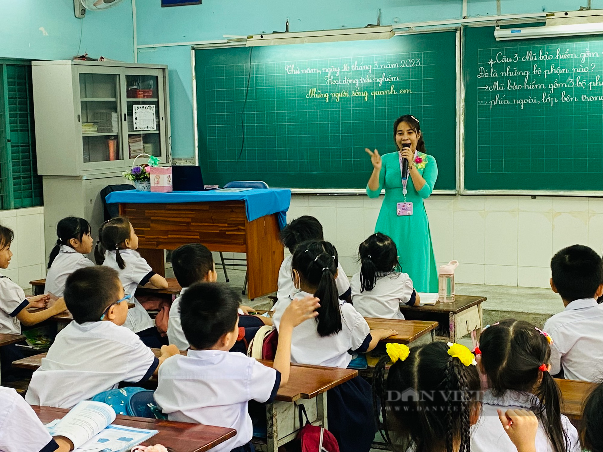 TP.HCM đề xuất Chính phủ có cơ chế, chính sách cho giáo viên dạy buổi 2 chương trình GDPT 2018 - Ảnh 4.