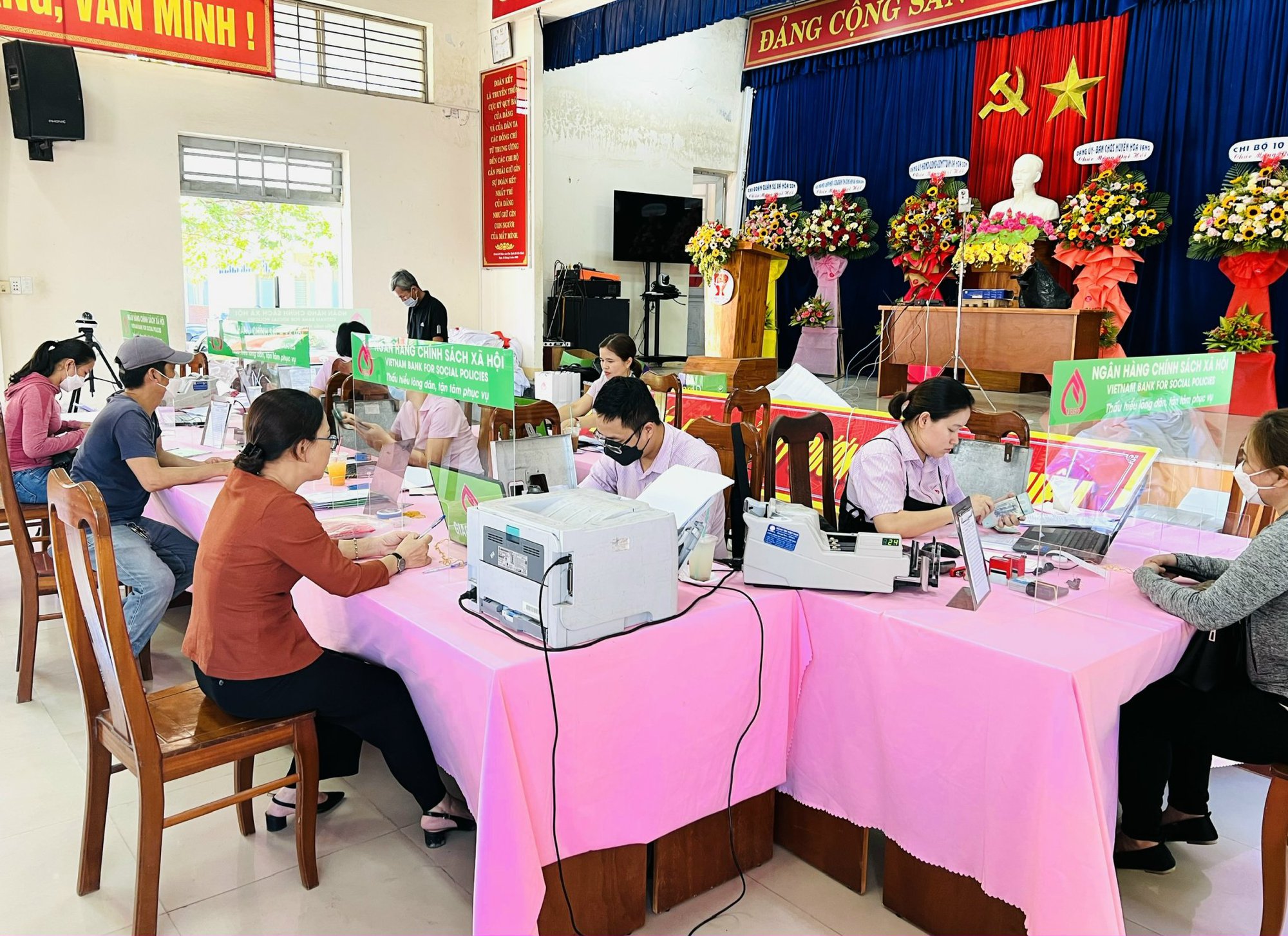 Đà Nẵng: Vốn tín dụng chính sách - trụ cột quan trọng giúp người dân Hòa Vang thoát nghèo bền vững - Ảnh 2.