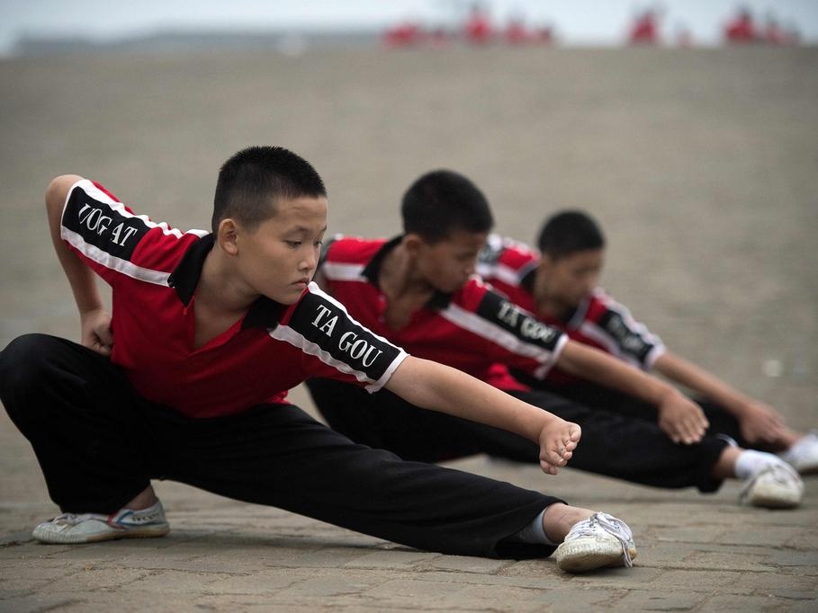 Trường dạy võ Thiếu Lâm lớn nhất Trung Quốc thành lập  năm nào, tọa lạc tại đâu? - Ảnh 11.