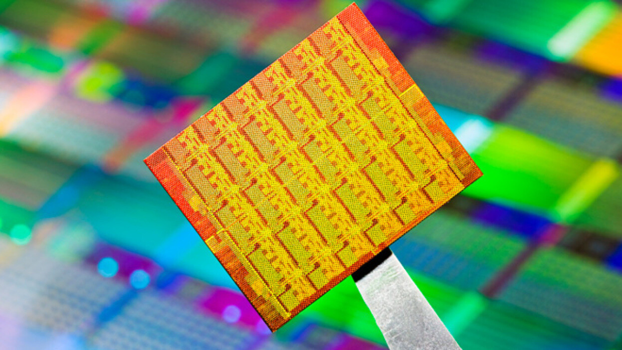 Các chip được sản xuất ở cấp độ 14nm lần đầu tiên được giới thiệu trong điện thoại thông minh vào giữa những năm 2010 và chậm hơn hai đến ba thế hệ so với công nghệ hàng đầu. Ảnh: @AFP.
