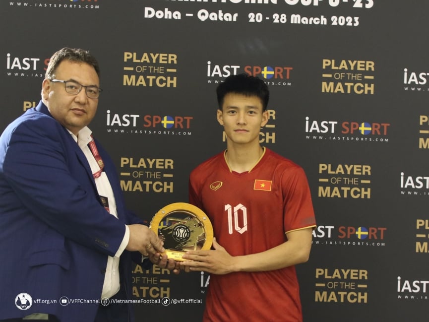 U23 Việt Nam trắng tay tại Doha Cup 2023, 1 cầu thủ vẫn được vinh danh - Ảnh 1.