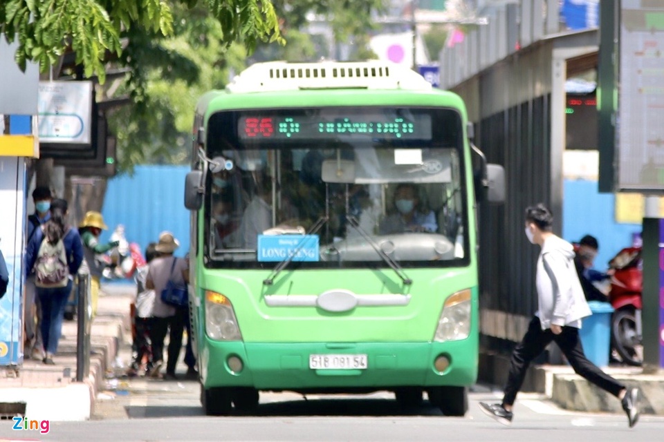 TP.HCM sẽ chấm điểm chất lượng xe buýt - Ảnh 1.