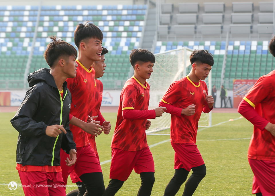 Văn Trường chia sẻ bí quyết khiến U20 Việt Nam &quot;khỏe như vâm&quot; tại VCK U20 châu Á - Ảnh 3.