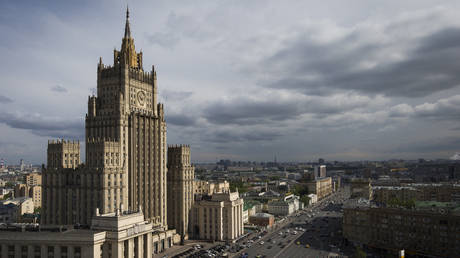 Nga vạch ra 10 điều kiện để chấm dứt chiến sự Ukraine - Ảnh 1.