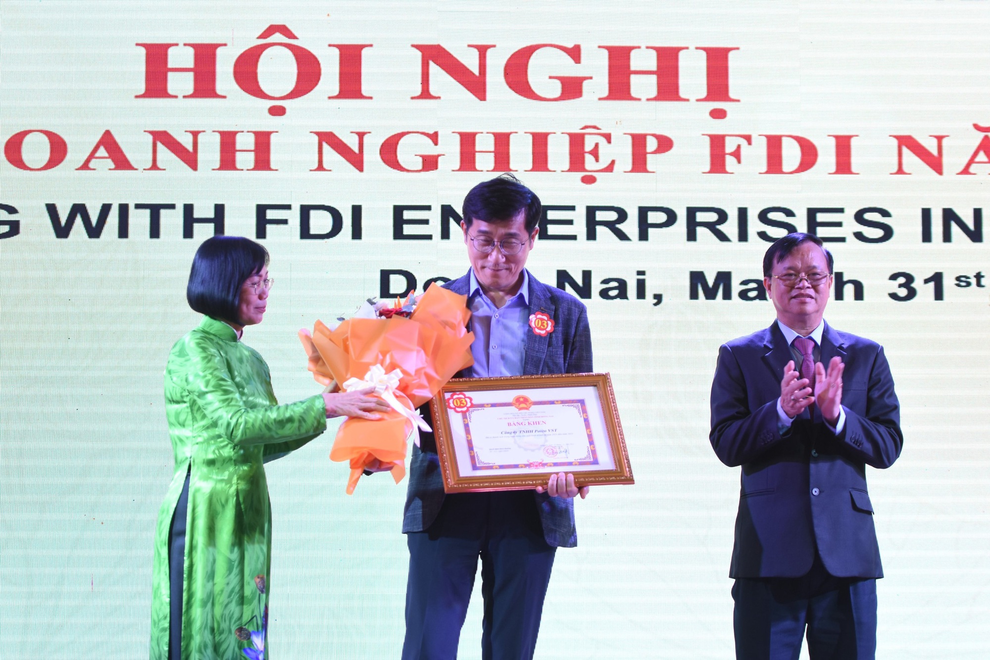 Đồng Nai: Doanh nghiệp FDI đề nghị xử lý ô nhiễm bụi ở sân bay Long Thành - Ảnh 2.