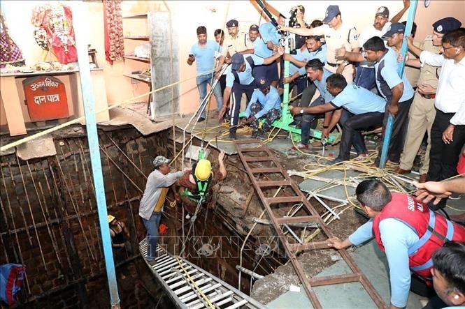 Sập giếng bậc thang ở Ấn Độ, 35 người thiệt mạng - Ảnh 1.